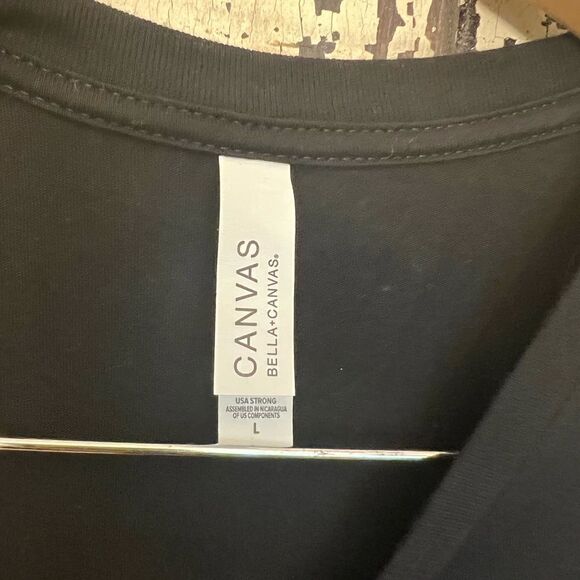 Funny “Karen” T-shirt. Size Large. I want to speak to the manager tee. - Picture 3 of 5